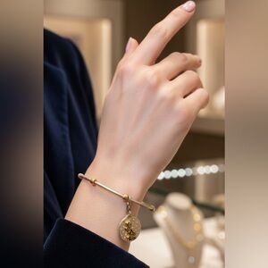 5 for $30 NWT! AMANDA BLU Shopping Charm Bracelet